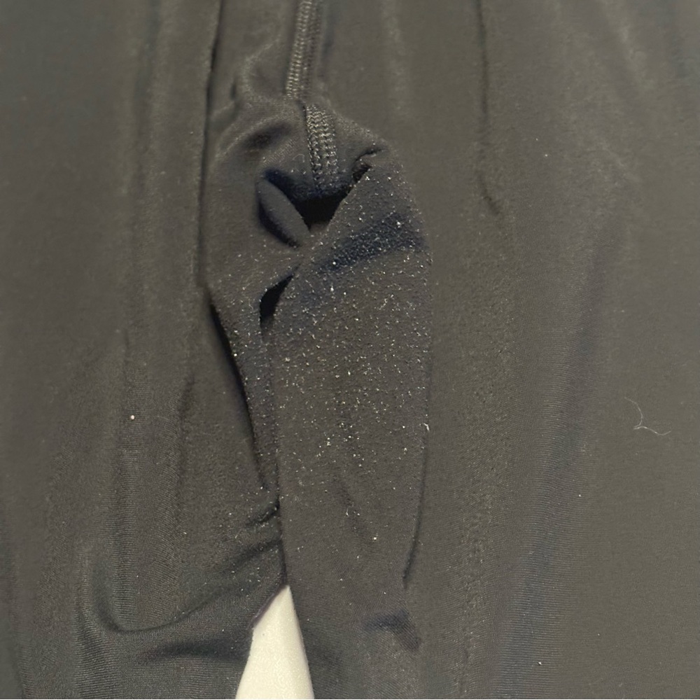 PINK Victoria's Secret Women’s Black Leggings with Stripes - Picture 13 of 13